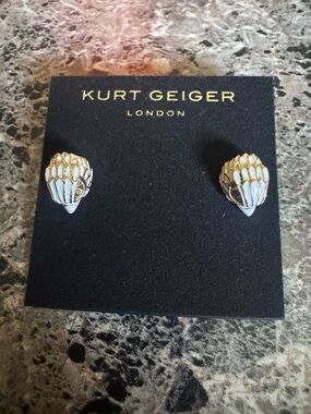 Kurt Geiger London Eagle Stud earrings  in white enamel